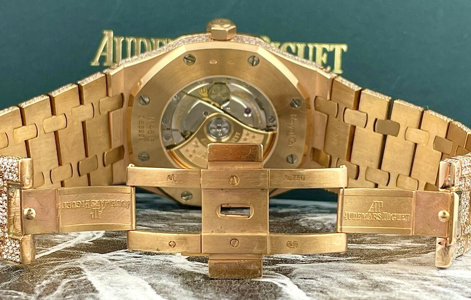 Audemars Piguet Royal Oak 15400st Chandelier Aftermarket Diamonds 18K White  Gold 41mm Iced Out Watch - Luxury Watches USA